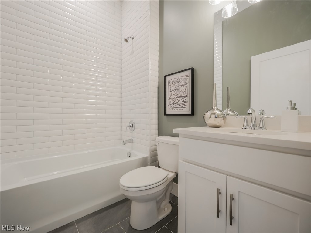 4225 Wilmington Road Cleveland, OH 44121 - Photo 22 of 33 Gallery Image 22