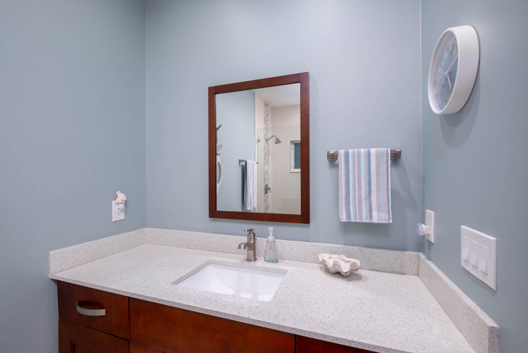 53 Jenny Lane Key Largo, FL 33037 - Photo 20 of 26 a bathroom with a granite countertop sink and a mirror