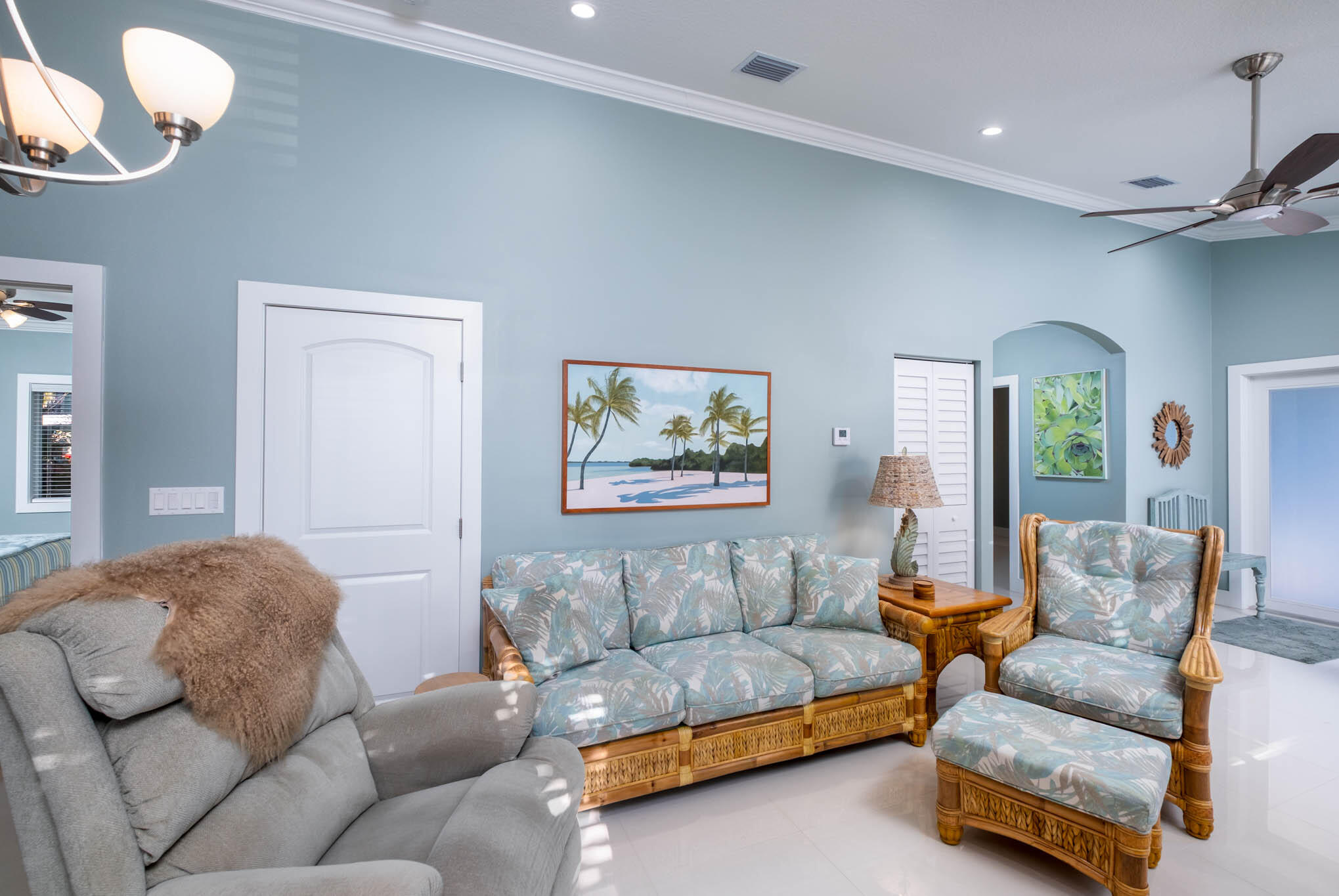 53 Jenny Lane Key Largo, FL 33037 - Photo 7 of 26 a living room with furniture and a large window
