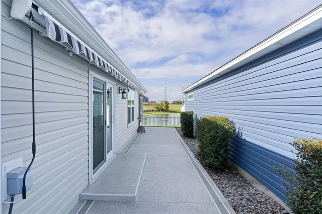 $2,275 | 6230 Dingman Way, The Villages, FL 32163