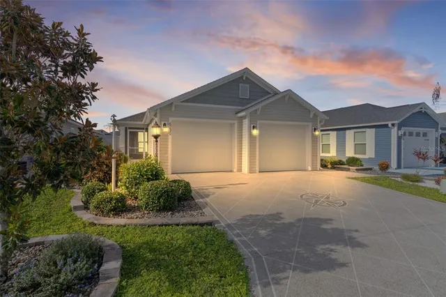 $2,275 | 6230 Dingman Way, The Villages, FL 32163