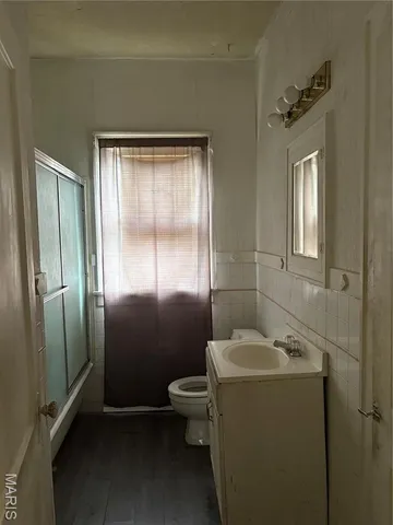 $85,000 | 230 Randolph Avenue, Ferguson, MO 63135