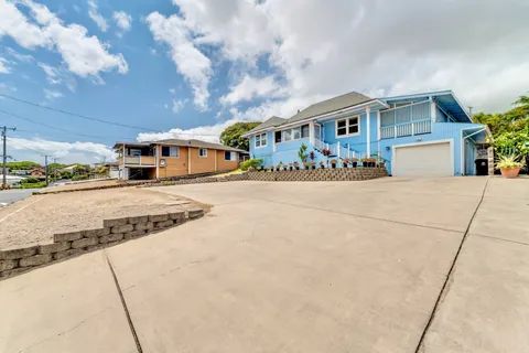 $1,385,000 | 171 Halenani Drive, Wailuku, HI 96793