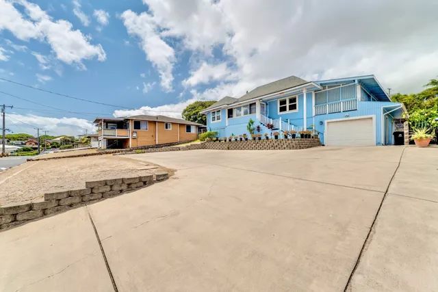 $1,385,000 | 171 Halenani Drive, Wailuku, HI 96793