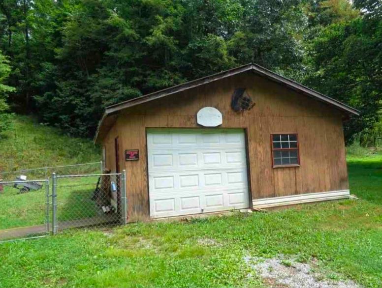 241 Estep Hollow Road Elizabethton, TN 37643 - Photo 13 of 22 Gallery Image 13