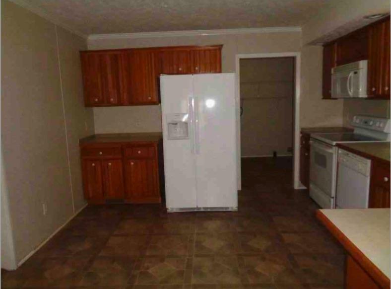 241 Estep Hollow Road Elizabethton, TN 37643 - Photo 7 of 22 Gallery Image 7