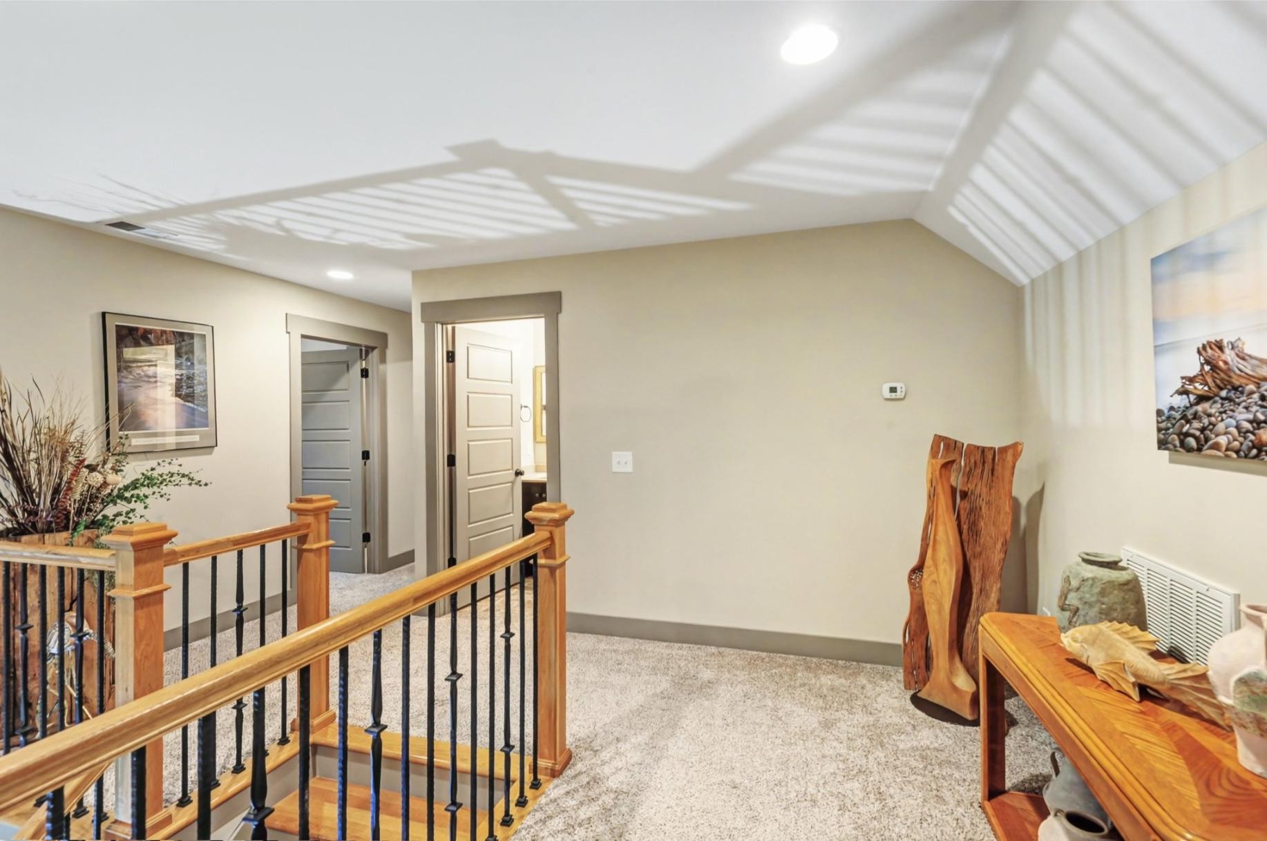 548 Strudwick Avenue Goodlettsville, TN 37072 - Photo 42 of 54 a view of a hallway to a livingroom with furniture