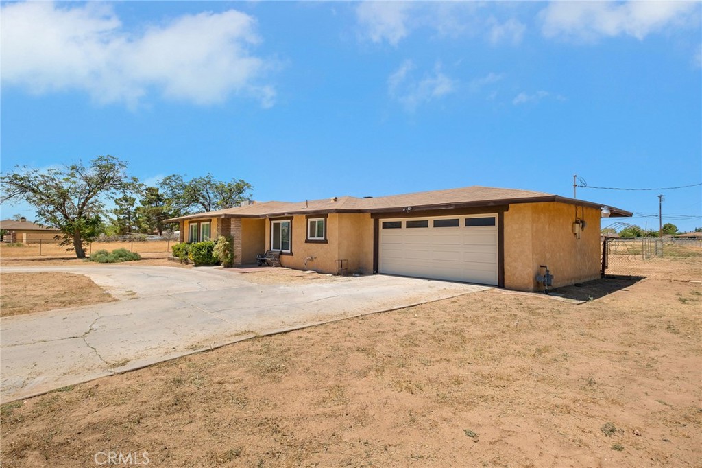 15420 Apache Road Apple Valley, CA 92307 - Photo 20 of 25