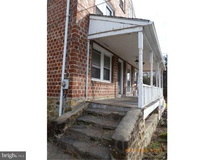 219 Lungren Road Media, PA 19063 - Photo 2 of 14 Porch