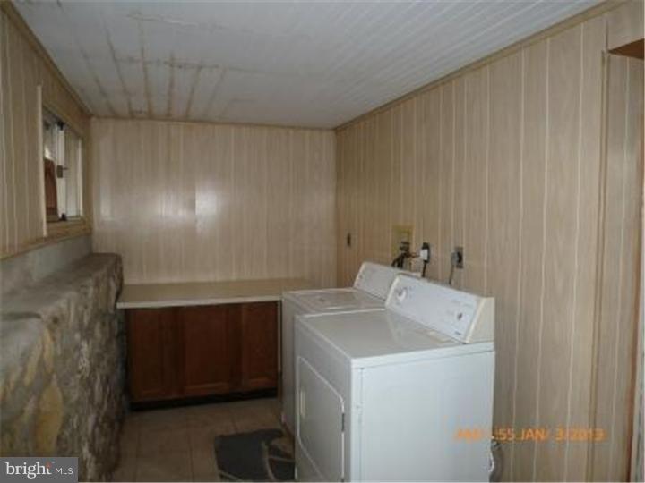 219 Lungren Road Media, PA 19063 - Photo 6 of 14 Mud Room