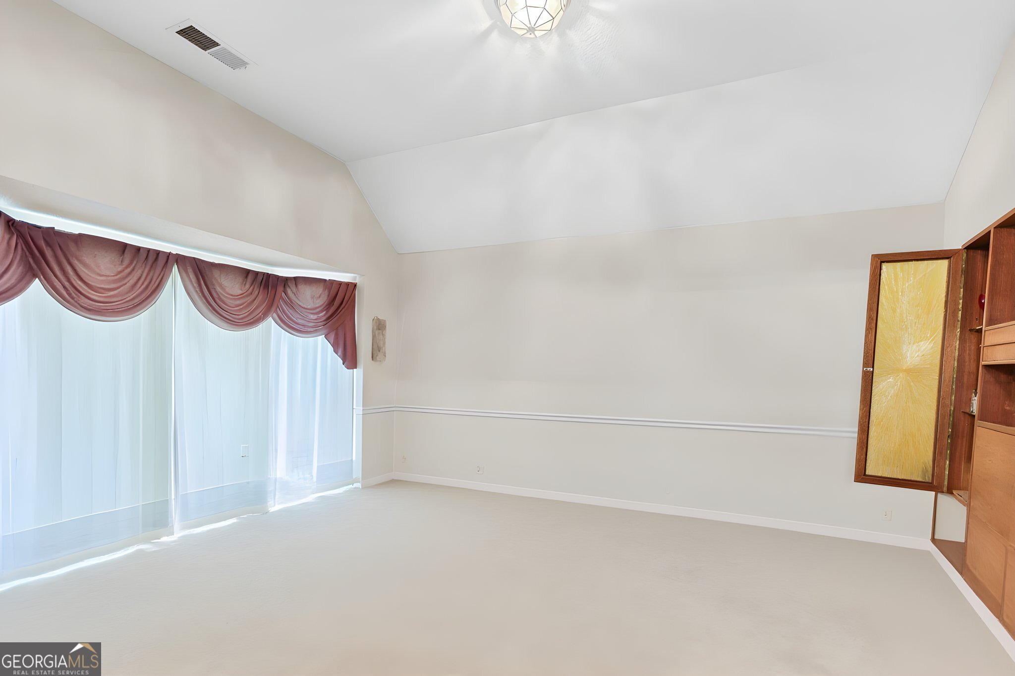 39 Pheasant Ridge Newnan, GA 30265 - Photo 5 of 25