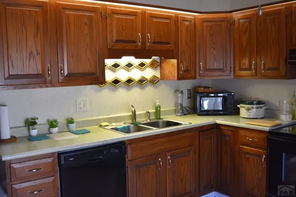 $220,000 | 2111 Chatalet Lane, Unit K, Pueblo, CO 81005