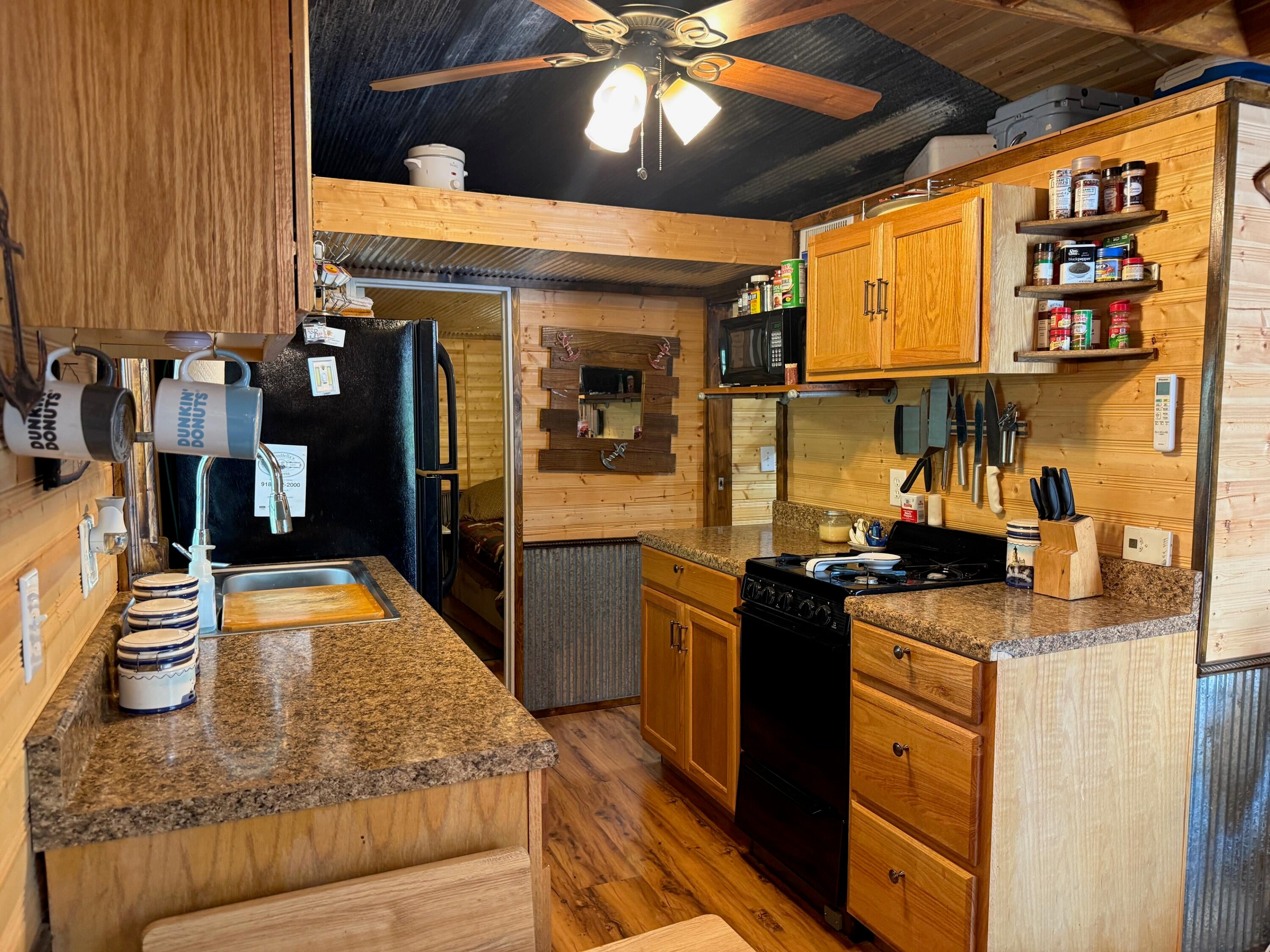 32562 South 4506 Road Afton, OK 74331 - Photo 29 of 38 Kitchen2