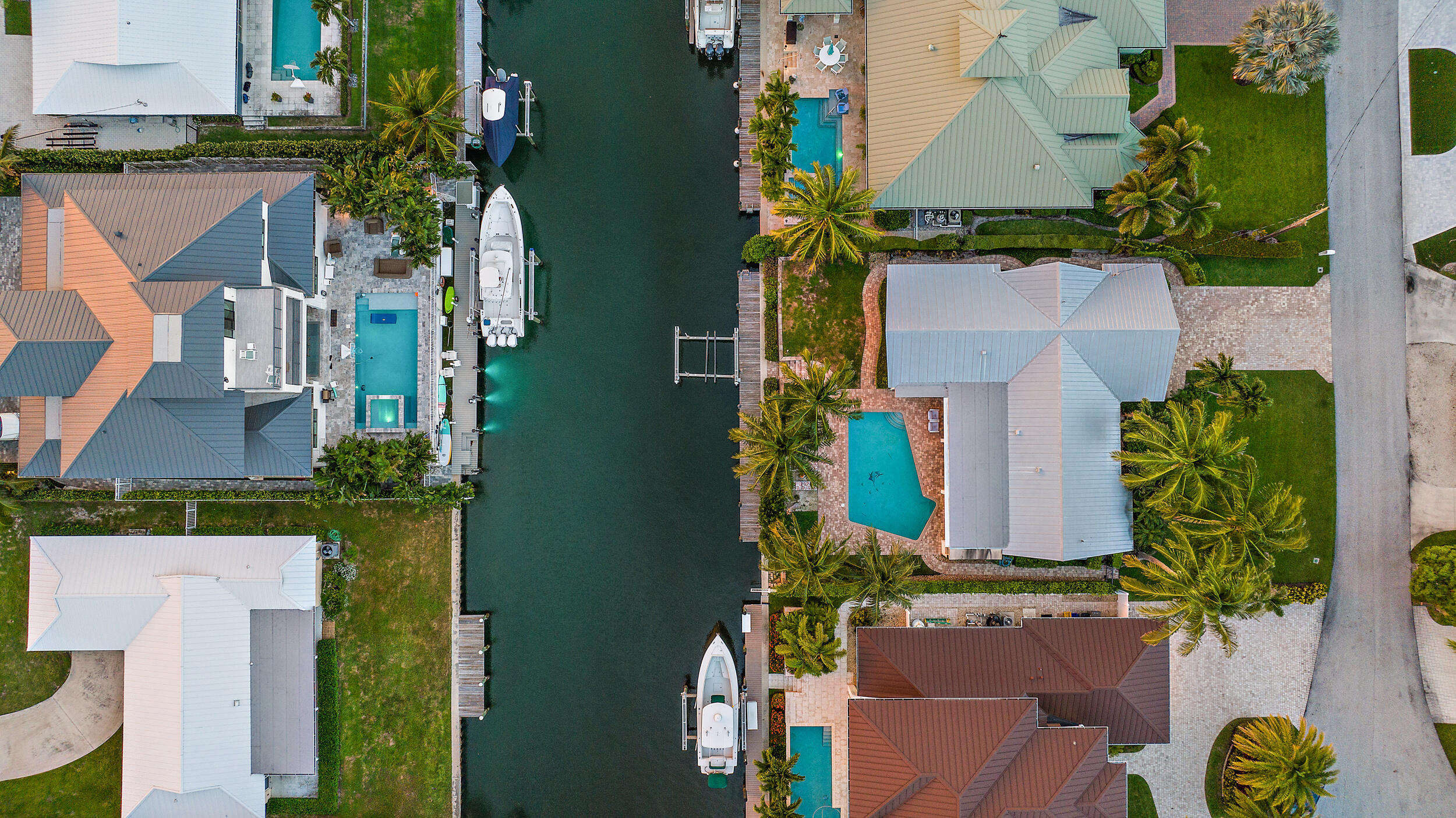 19165 Waterway Road Jupiter, FL 33469 - Photo 11 of 45 Twilights- 19165 Waterway Road