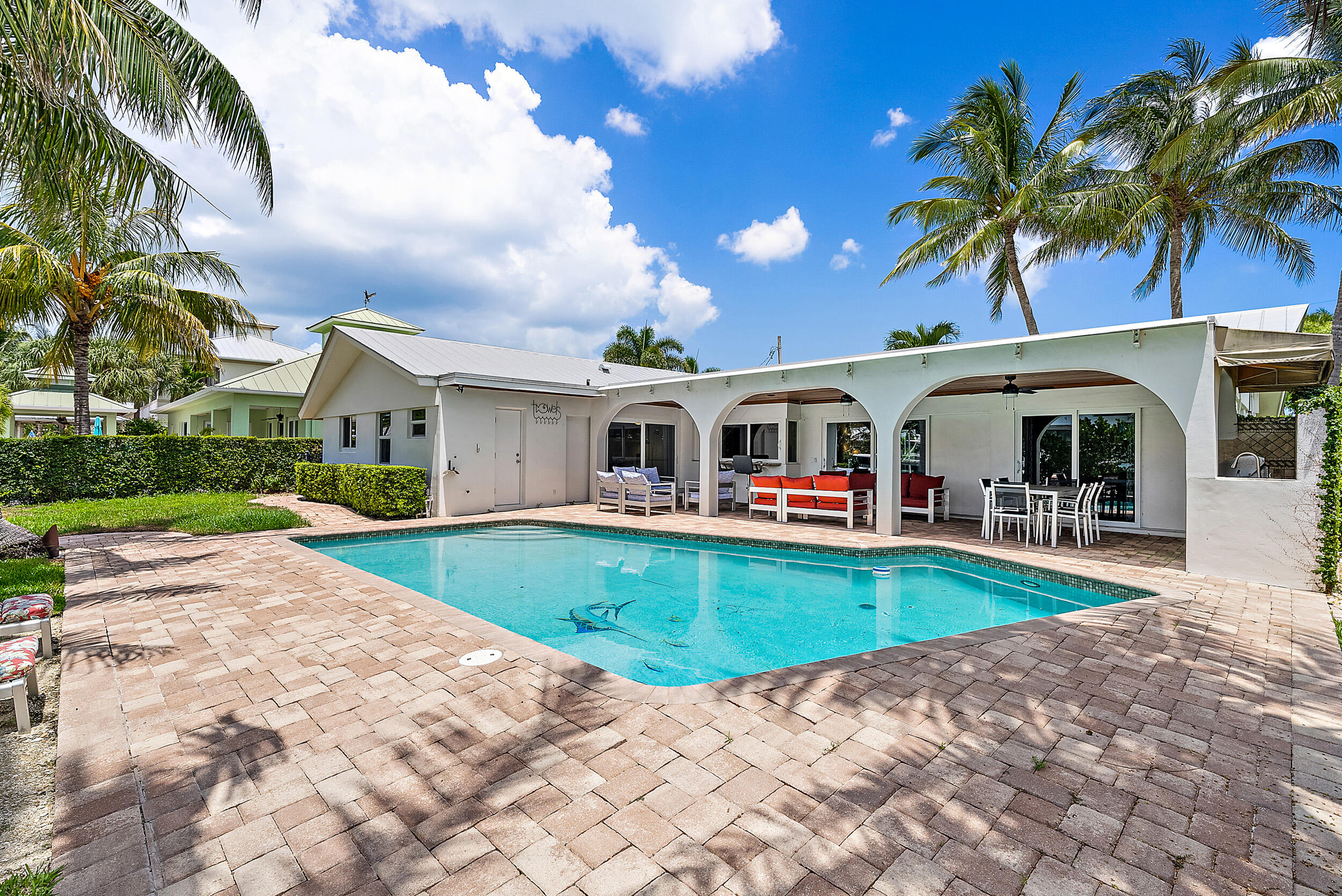 19165 Waterway Road Jupiter, FL 33469 - Photo 19 of 45 Exterior pool