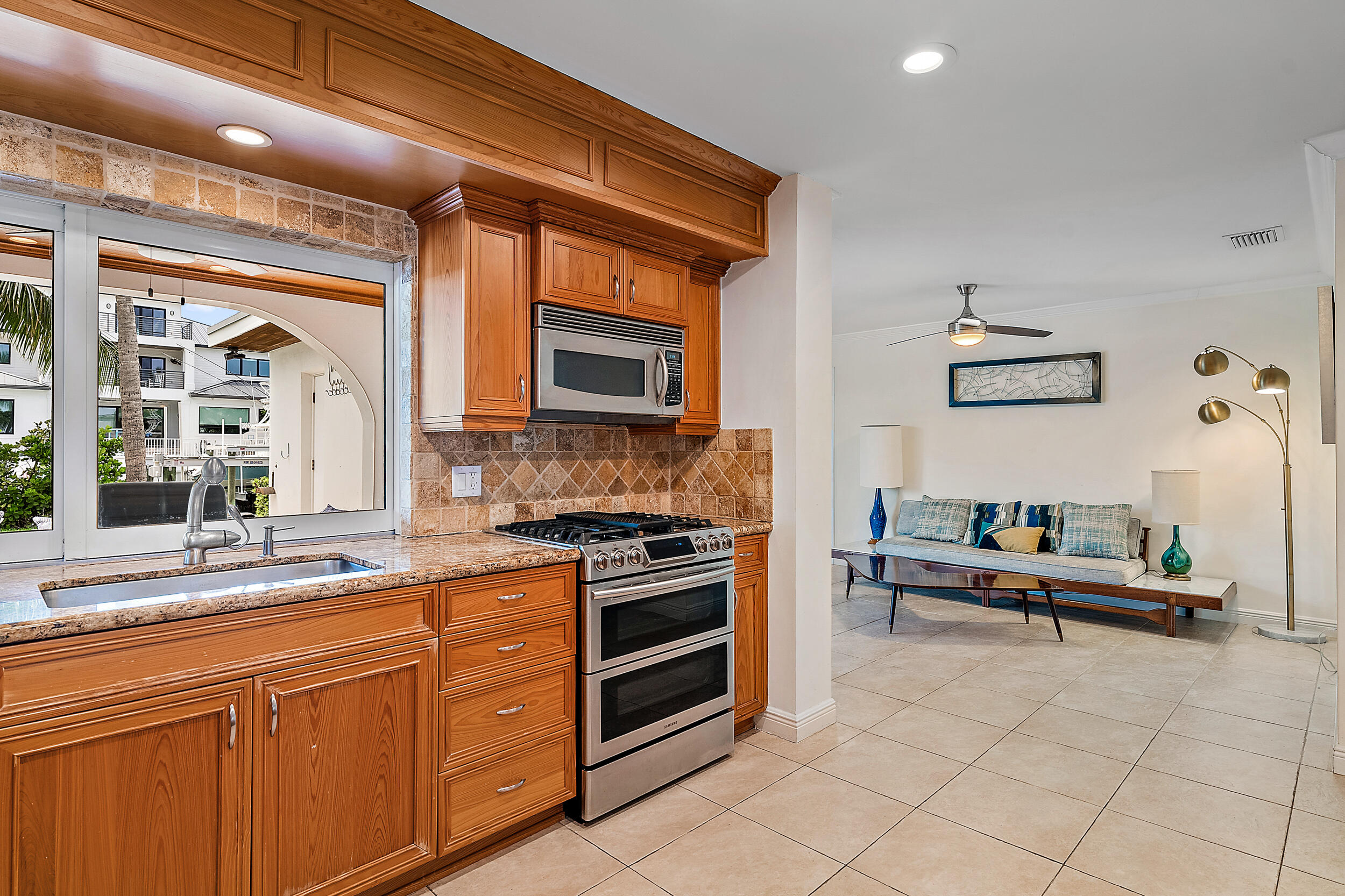 19165 Waterway Road Jupiter, FL 33469 - Photo 26 of 45 Kitchen