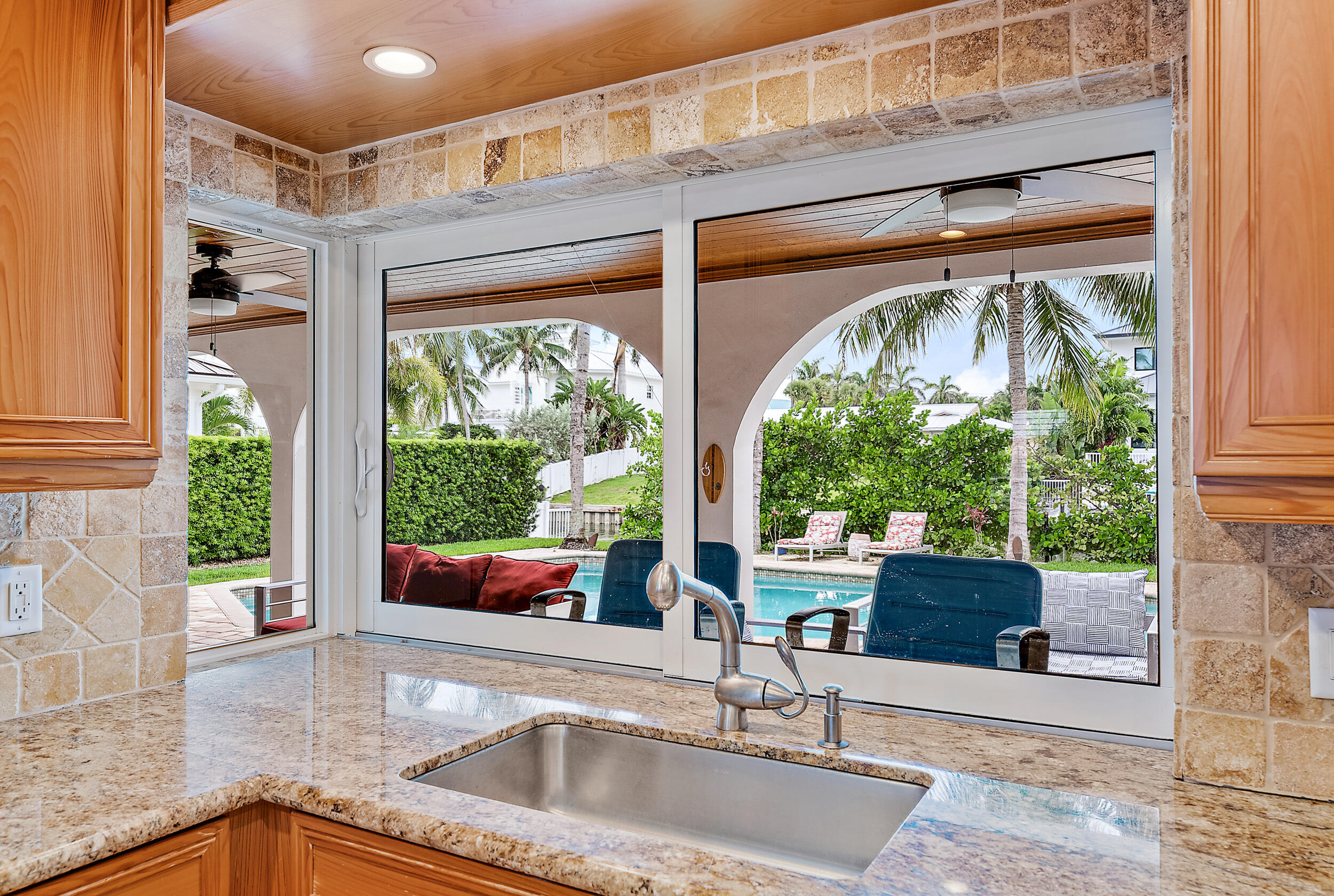 19165 Waterway Road Jupiter, FL 33469 - Photo 27 of 45 Kitchen