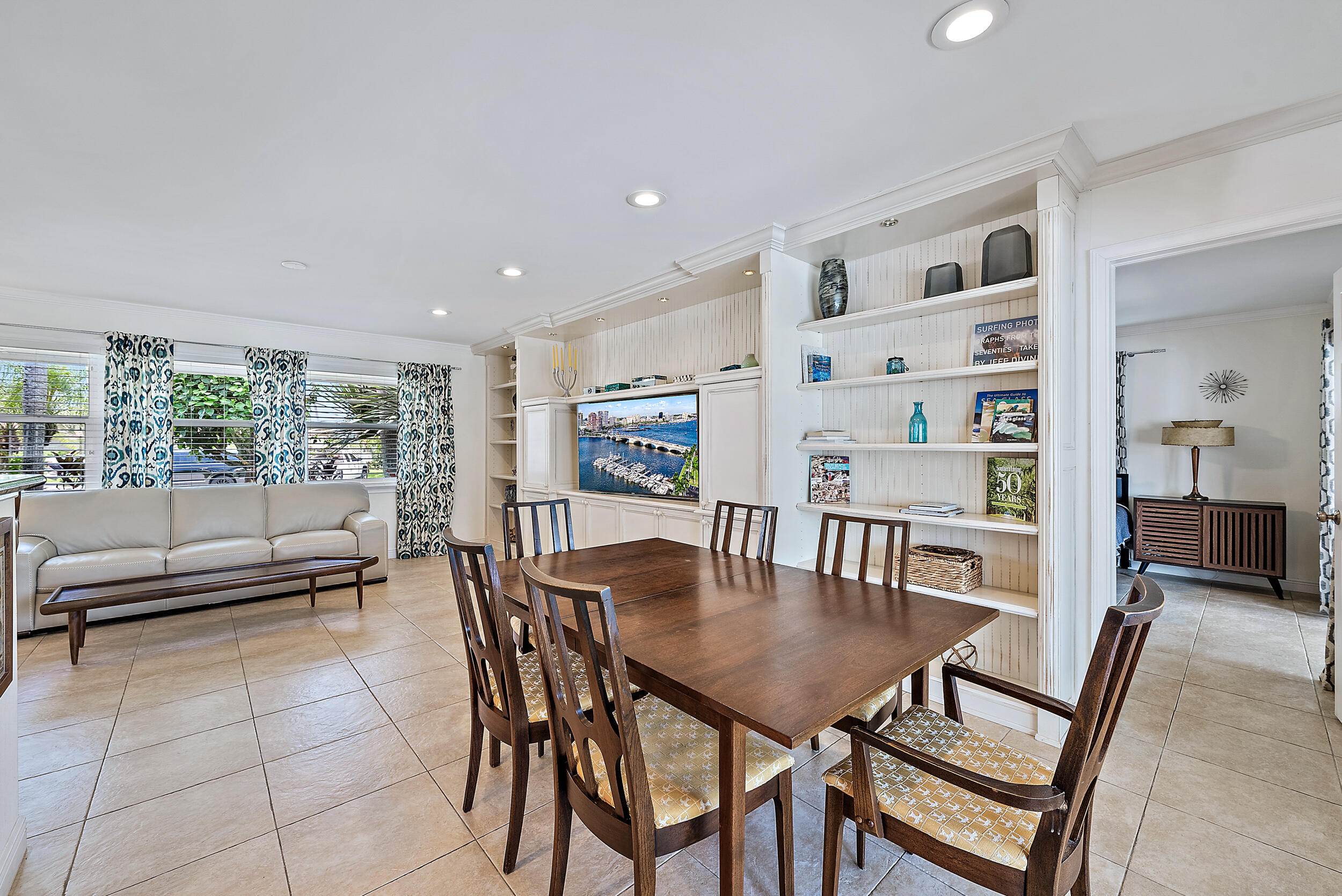 19165 Waterway Road Jupiter, FL 33469 - Photo 31 of 45 Dining room