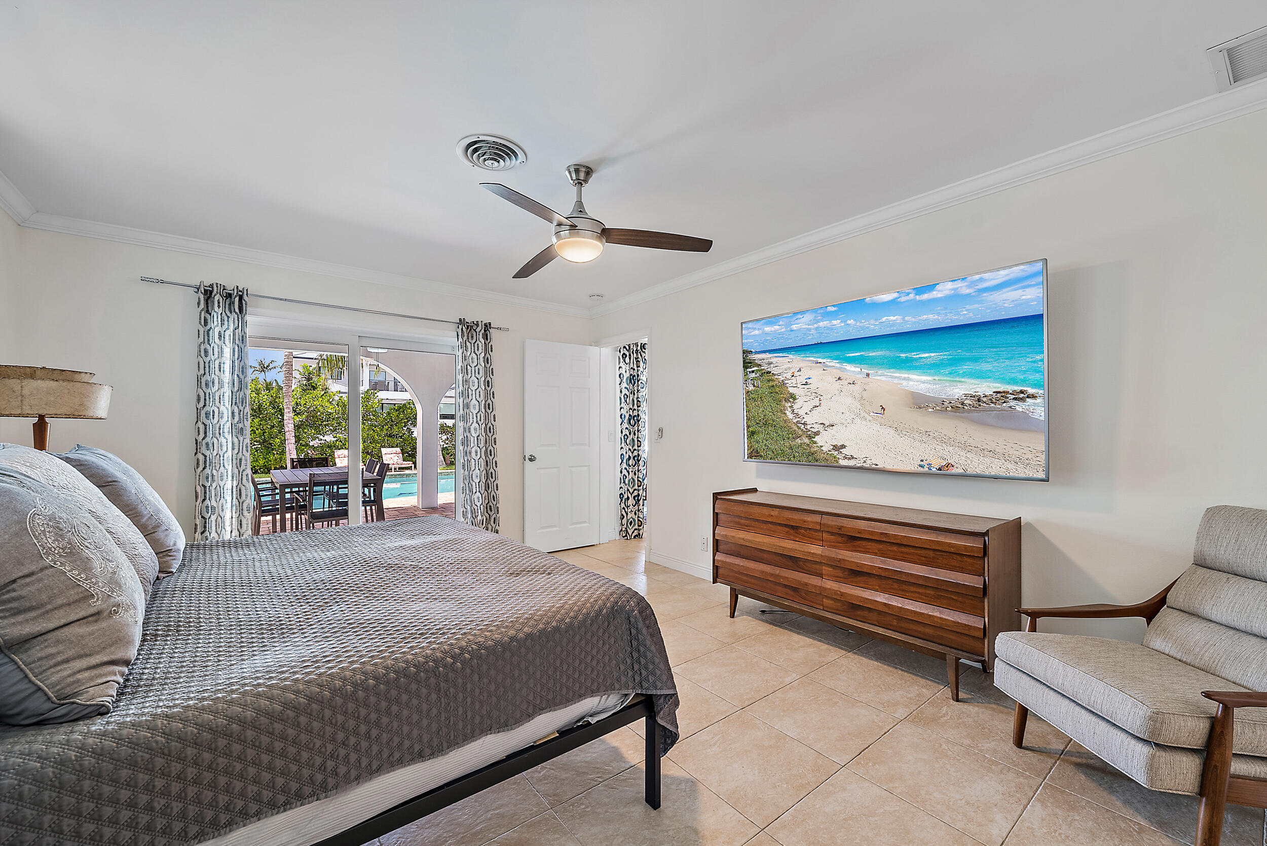 19165 Waterway Road Jupiter, FL 33469 - Photo 37 of 45 Primary Bedroom