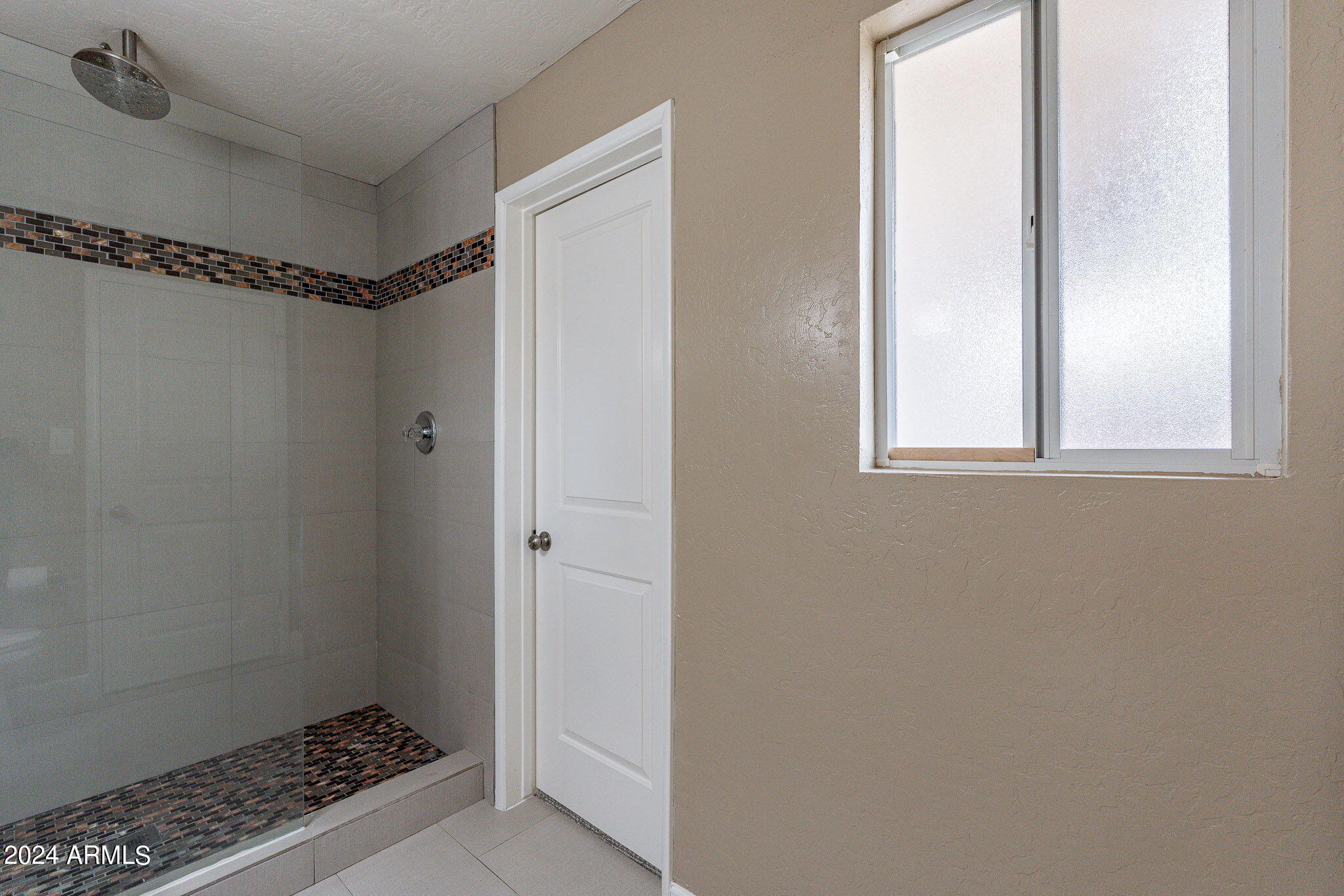 1320 East Orchid Lane Phoenix, AZ 85020 - Photo 29 of 48 a view of bathroom