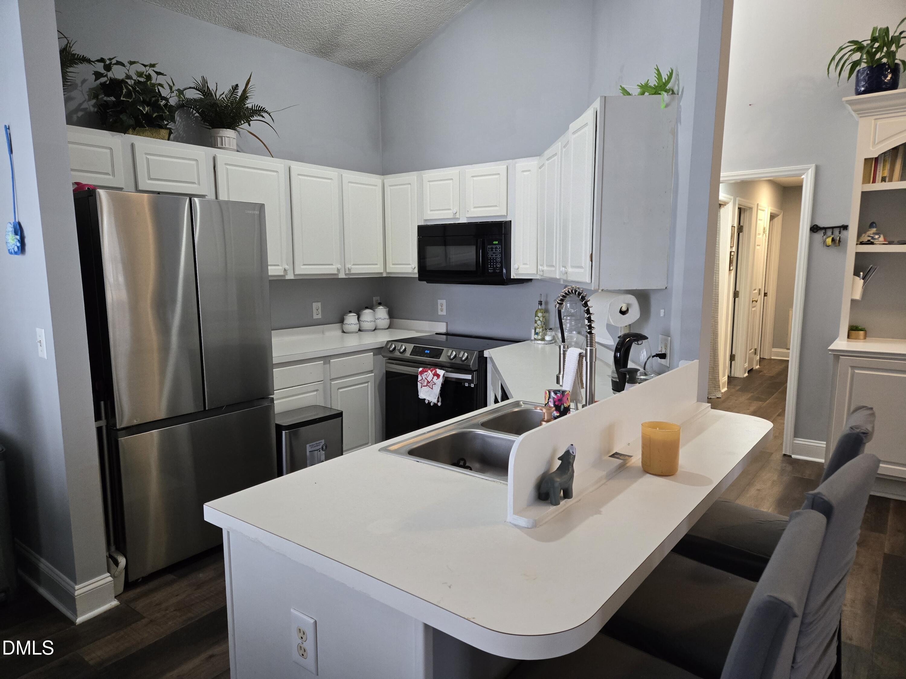 3313 Neptune Drive Raleigh, NC 27604 - Photo 8 of 19 20250110_100708