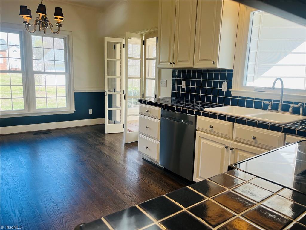 689 Lanier Road Lexington, NC 27295 - Photo 14 of 30