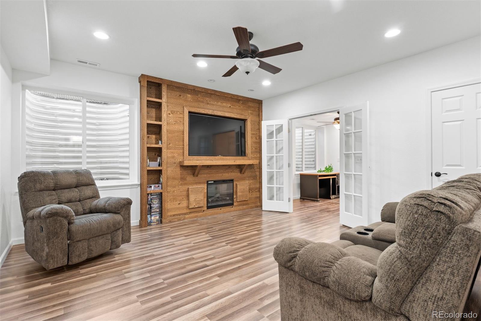 1849 Coach House Loop Castle Rock, CO 80109 - Photo 19 of 26