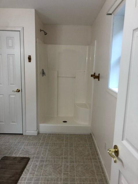 724 East Portersville Road Prospect, PA 16052 - Photo 10 of 24 Gallery Image 10