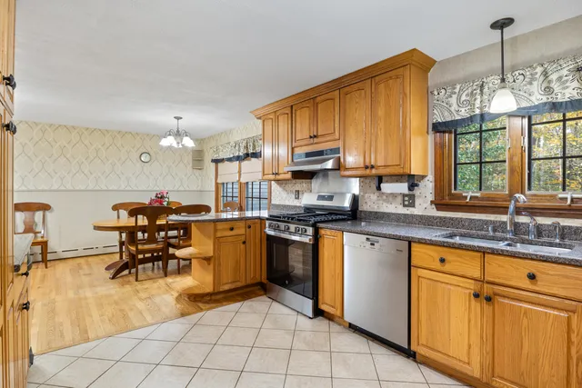 $650,000 | 46 Littlebrook Lane, Eliot, ME 03903