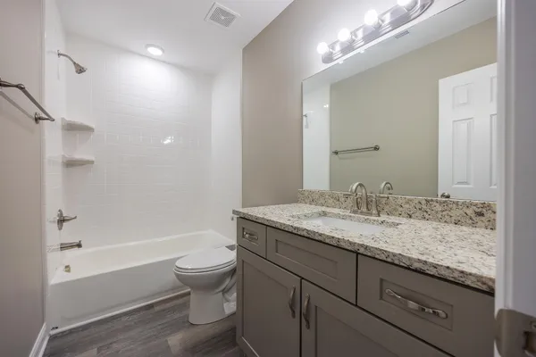 $142,500 | 900 Mountain Creek Road, Unit 173, Chattanooga, TN 37405