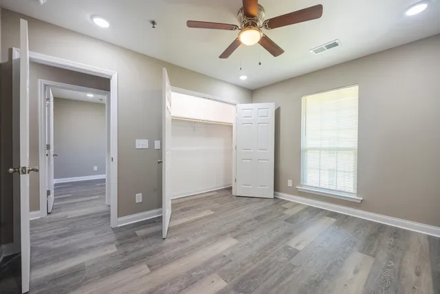 $150,000 | 900 Mountain Creek Road, Unit 173, Chattanooga, TN 37405