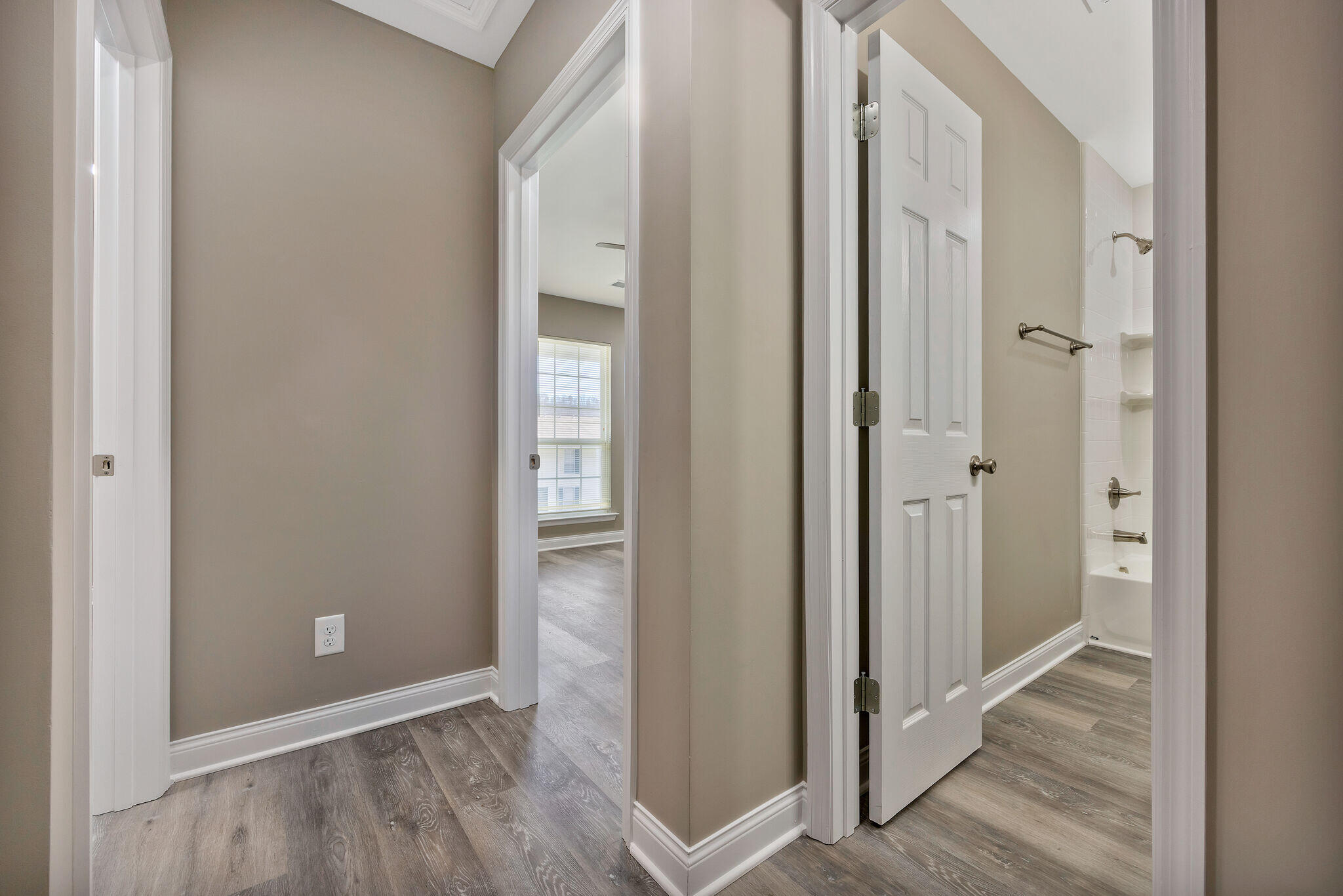 900 Mountain Creek Road, Unit 173 Chattanooga, TN 37405 - Photo 16 of 24 rp2402191-2016