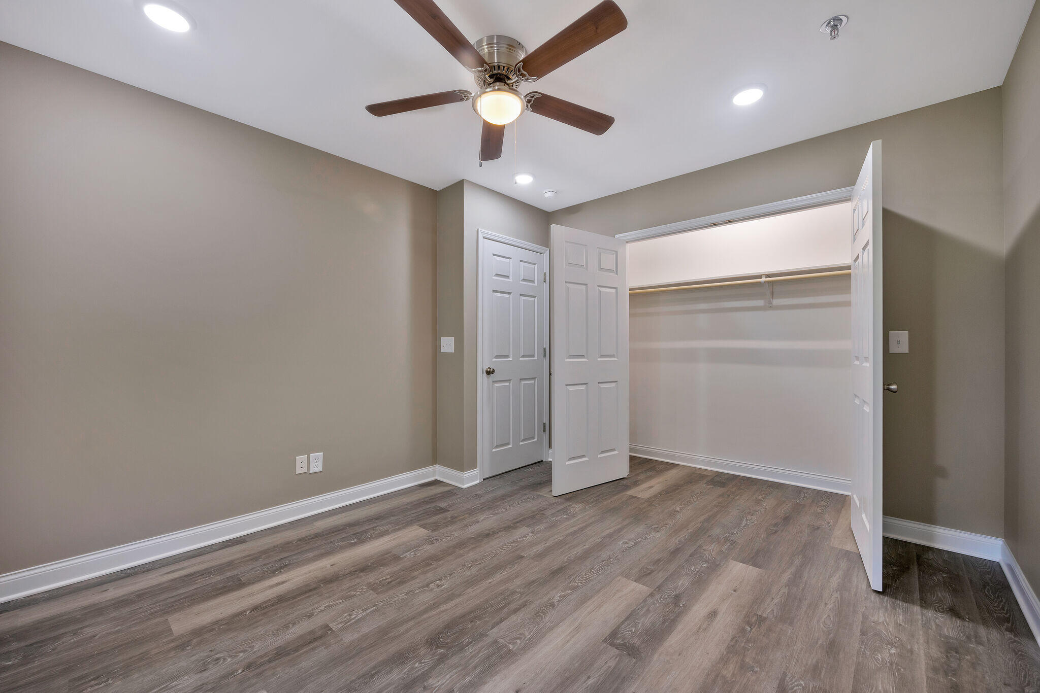 900 Mountain Creek Road, Unit 173 Chattanooga, TN 37405 - Photo 17 of 24 rp2402191-2017