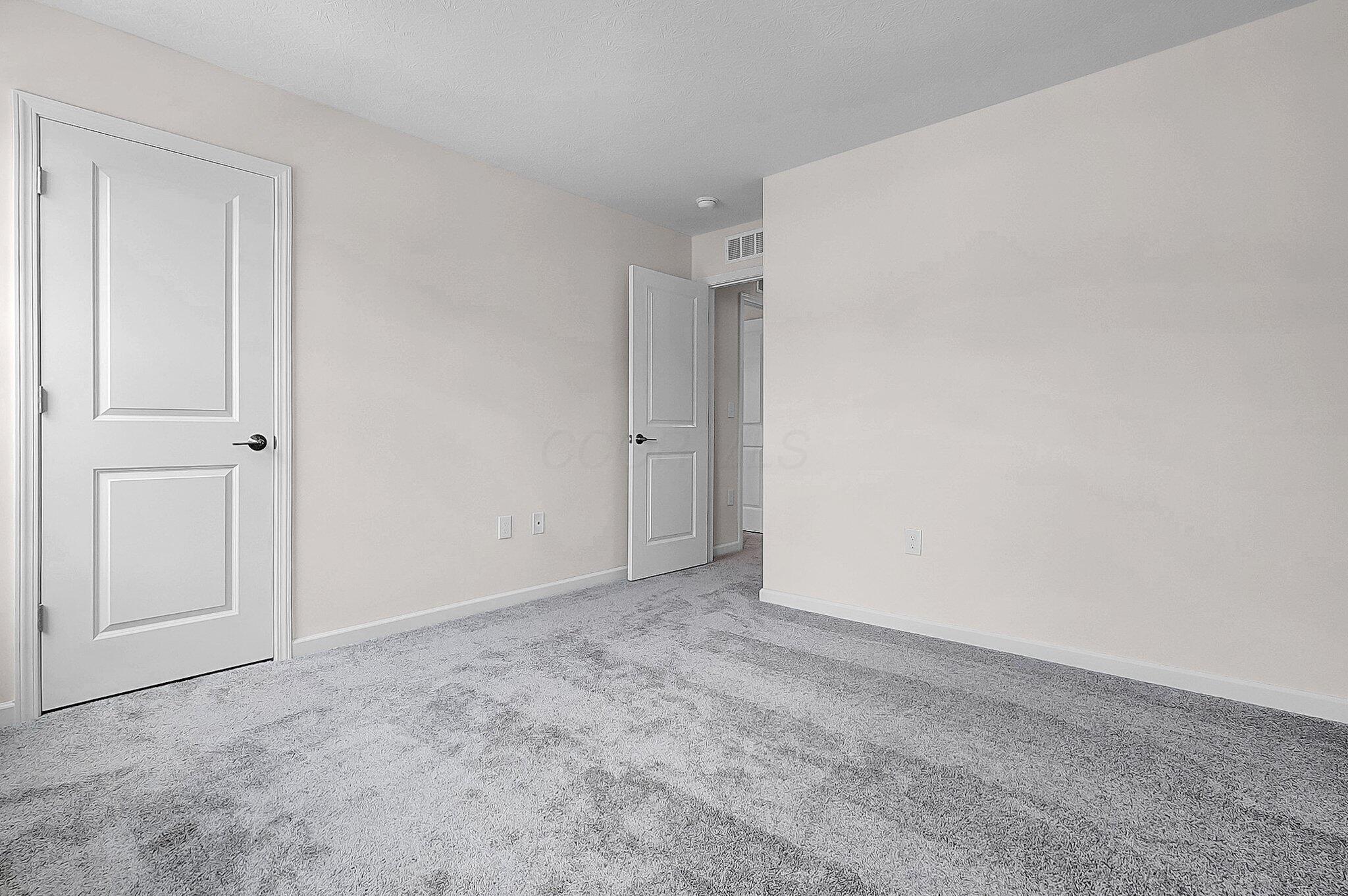 6582 Wheatly Road, Unit 601 New Albany, OH 43054 - Photo 25 of 33 Third Bedroom
