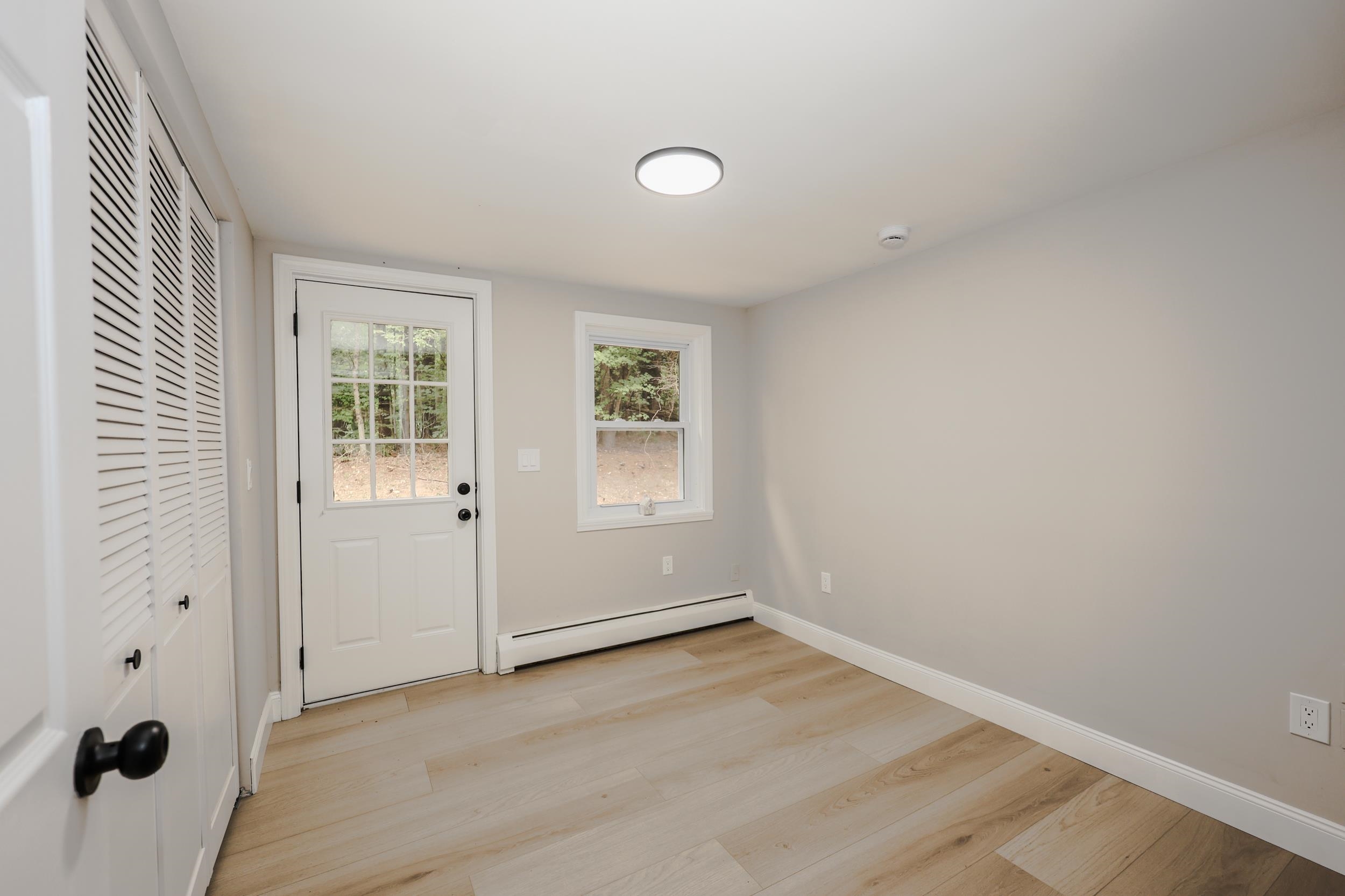 112 Gilson Road Nashua, NH 03062 - Photo 23 of 51