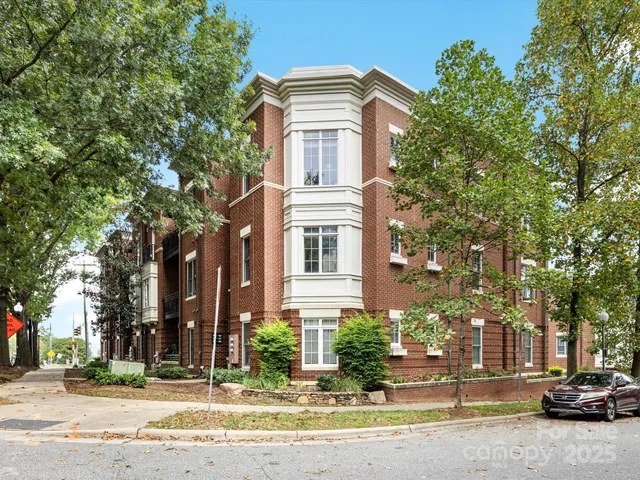 $340,000 | 770 North Davidson Street, Charlotte, NC 28202