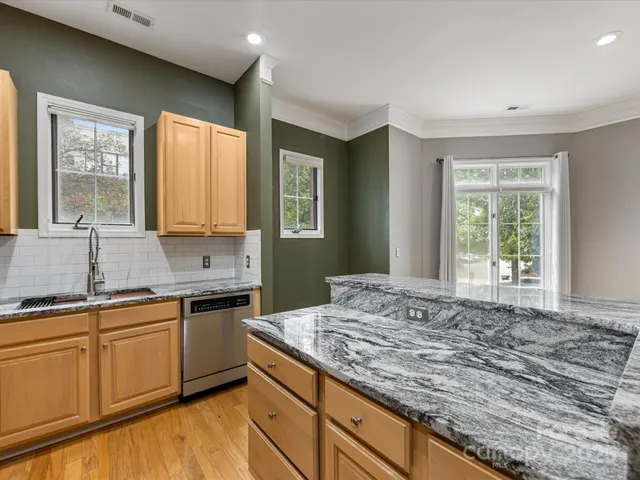 $340,000 | 770 North Davidson Street, Charlotte, NC 28202
