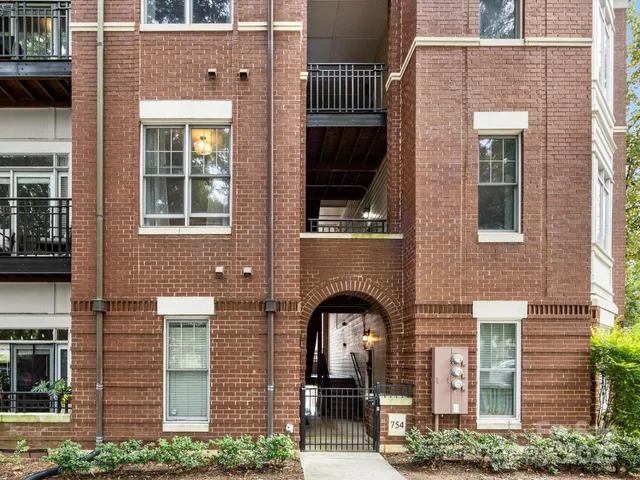 $340,000 | 770 North Davidson Street, Charlotte, NC 28202