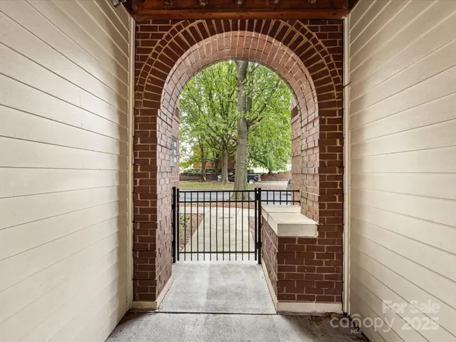 $340,000 | 770 North Davidson Street, Charlotte, NC 28202