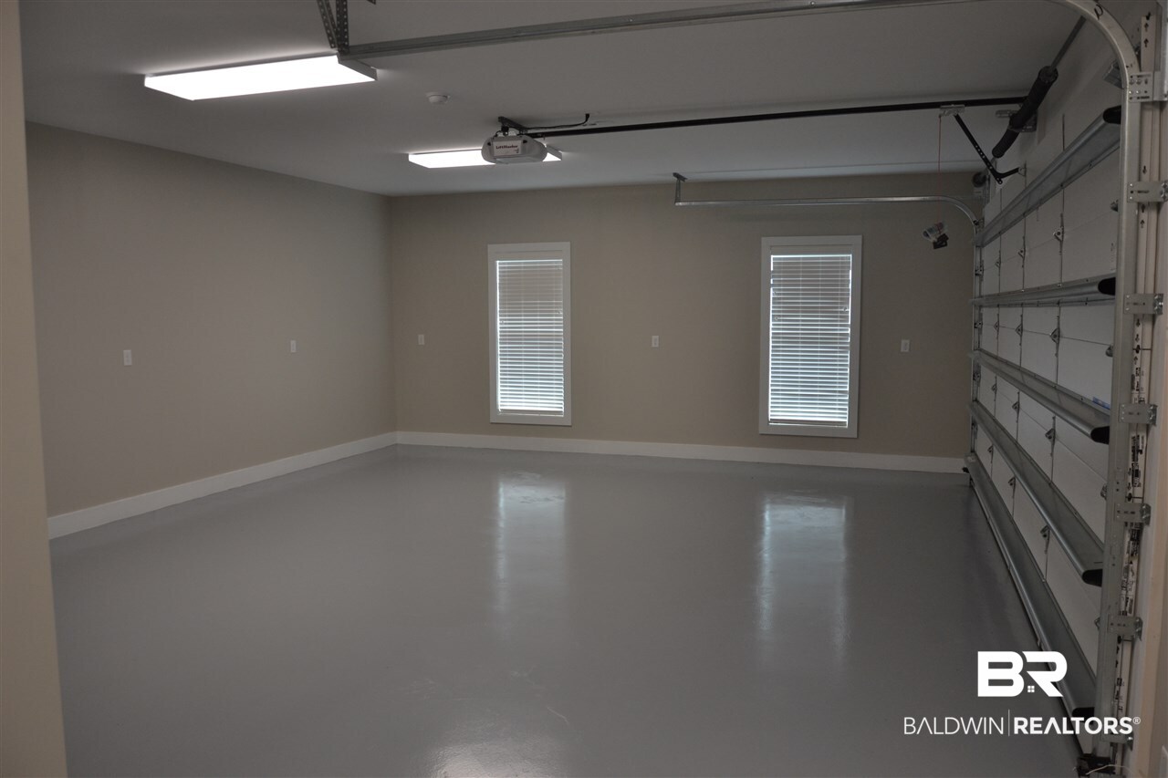 25264 Spindle Lane Daphne, AL 36526 - Photo 17 of 18 Garage