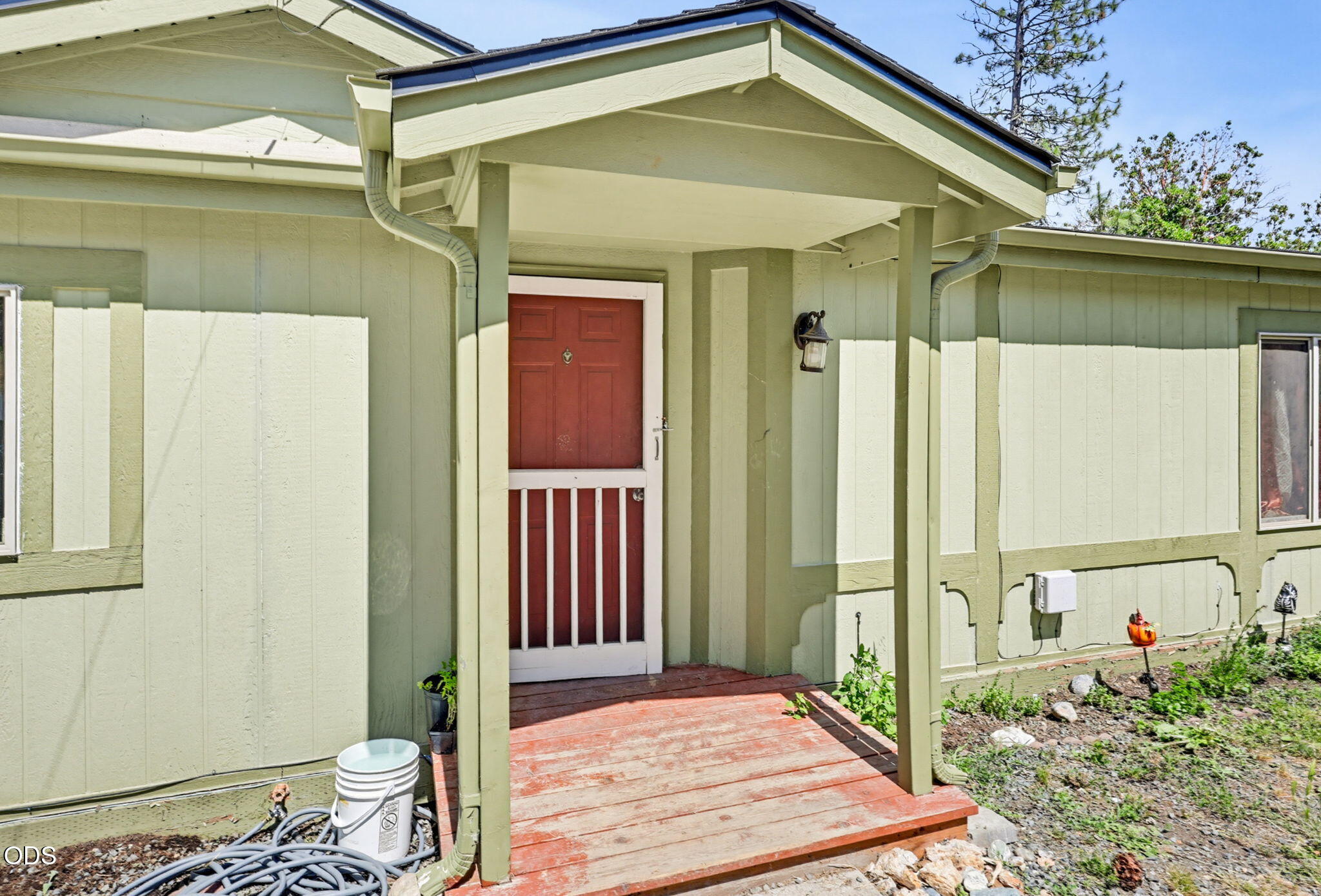 2644 Little Applegate Road Jacksonville, OR 97530 - Photo 4 of 31 ApxLA00015