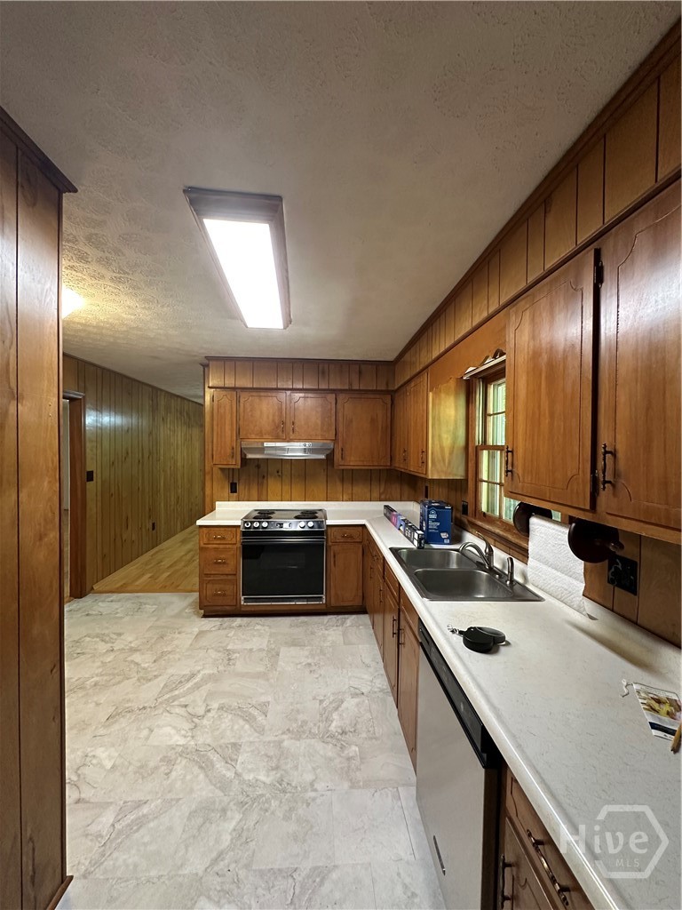 375 Segrest Circle Athens, GA 30605 - Photo 11 of 43