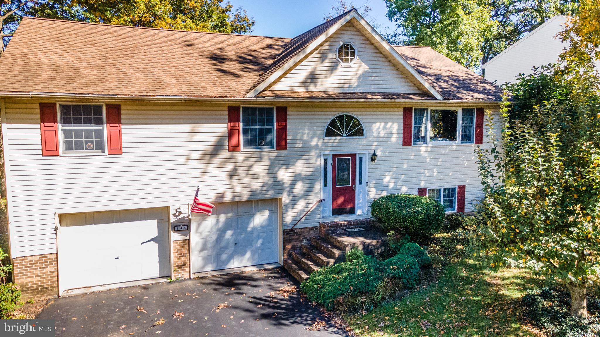 140 Northview Drive Hanover, PA 17331 - Photo 3 of 32