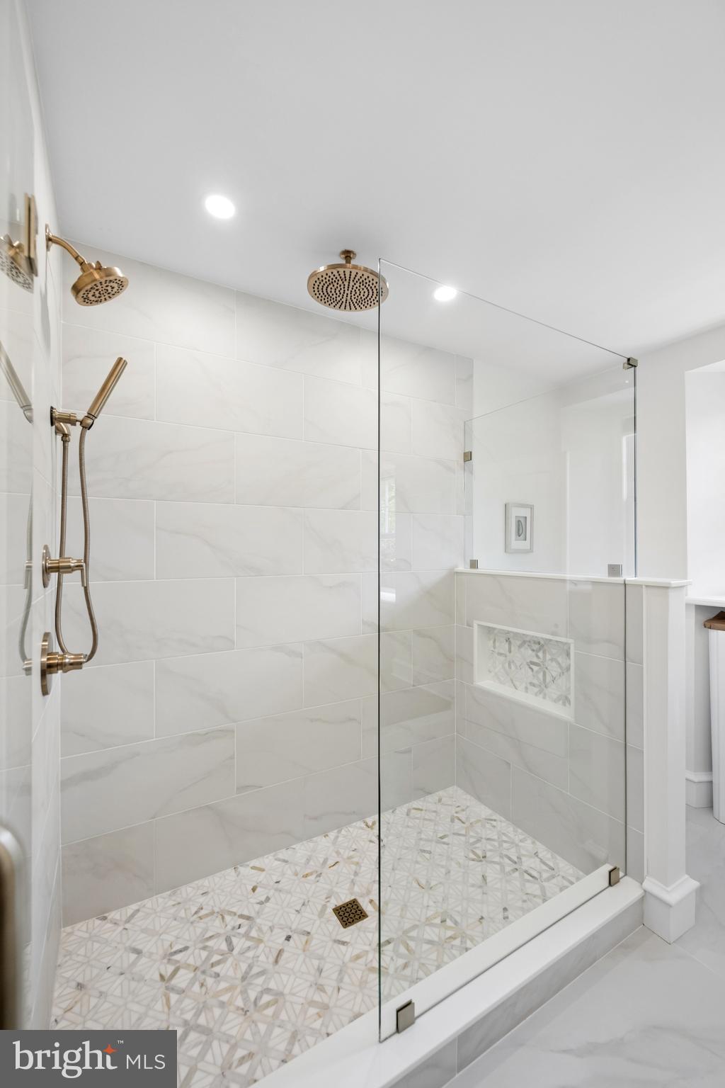 405 Wynmere Road Wynnewood, PA 19096 - Photo 27 of 44 Primary Bathroom