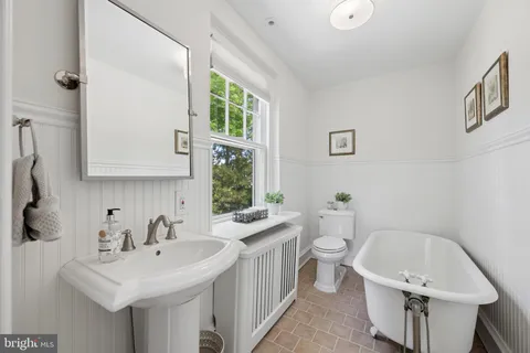 $1,775,000 | 405 Wynmere Road, Wynnewood, PA 19096