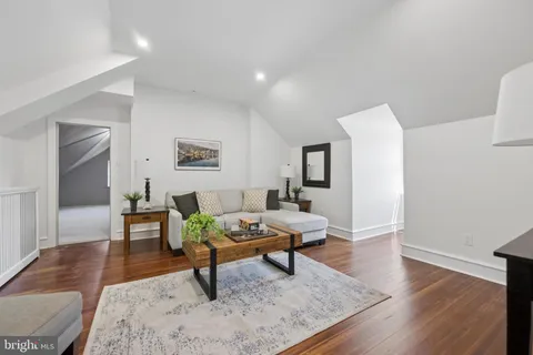 $1,775,000 | 405 Wynmere Road, Wynnewood, PA 19096