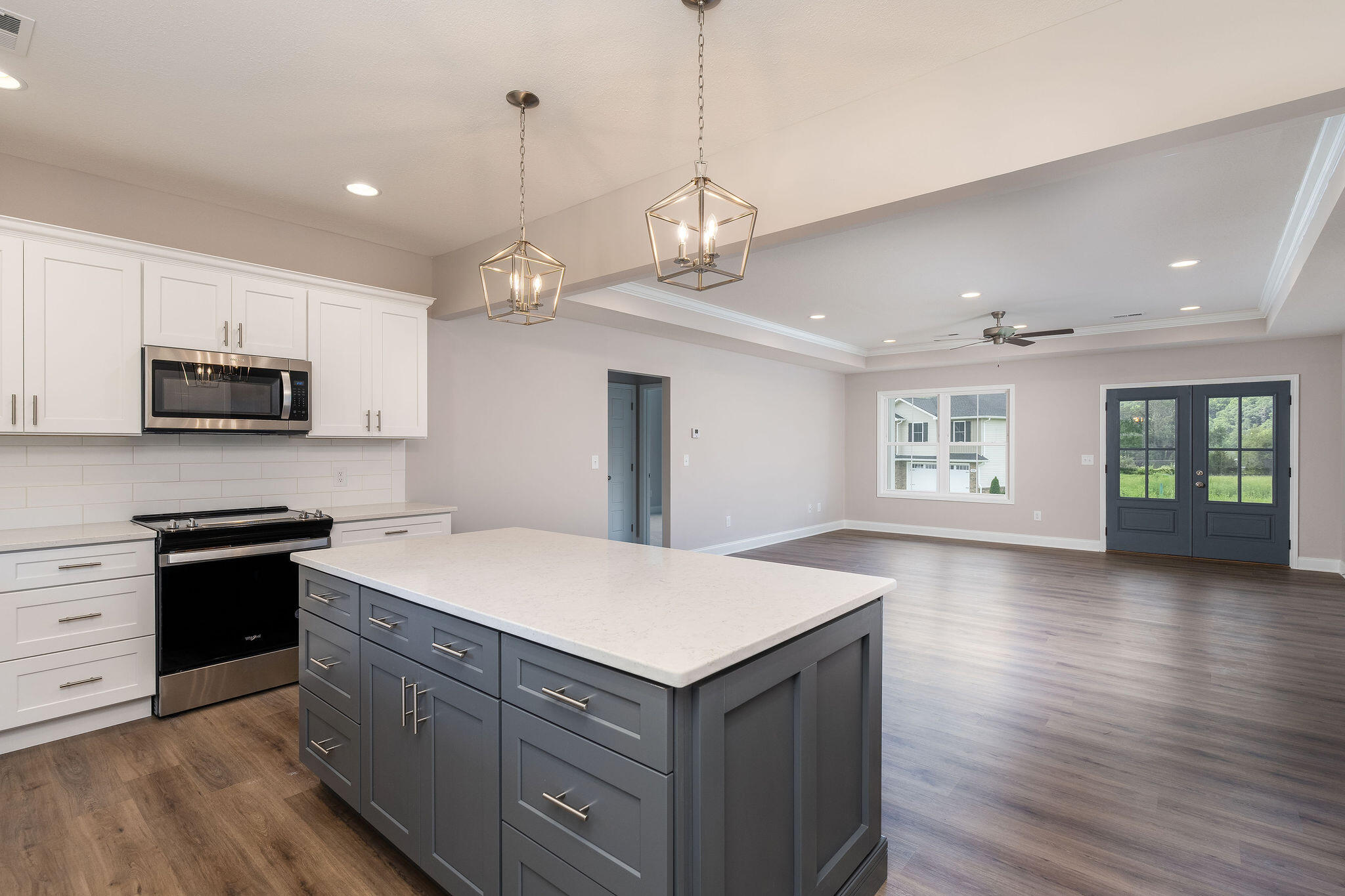 112 Ervin Loop Erwin, TN 37650 - Photo 6 of 20 DSC09309-Edit