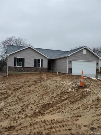 $2,850 | 3611 Welland Avenue, Bridgeton, MO 63044