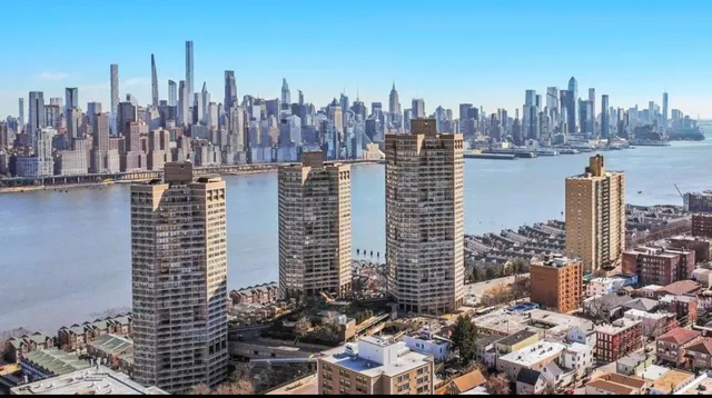 $3,200 | 7002 Boulevard East, Unit 3A, Guttenberg, NJ 07093