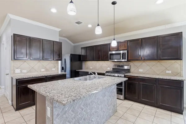 $1,950 | 149 Dusky Thrush Drive, Kyle, TX 78640